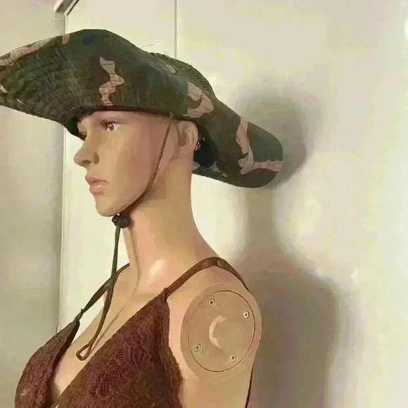 Cow boy army style hat with no visible sign of  flaws - Picture 2 of 4